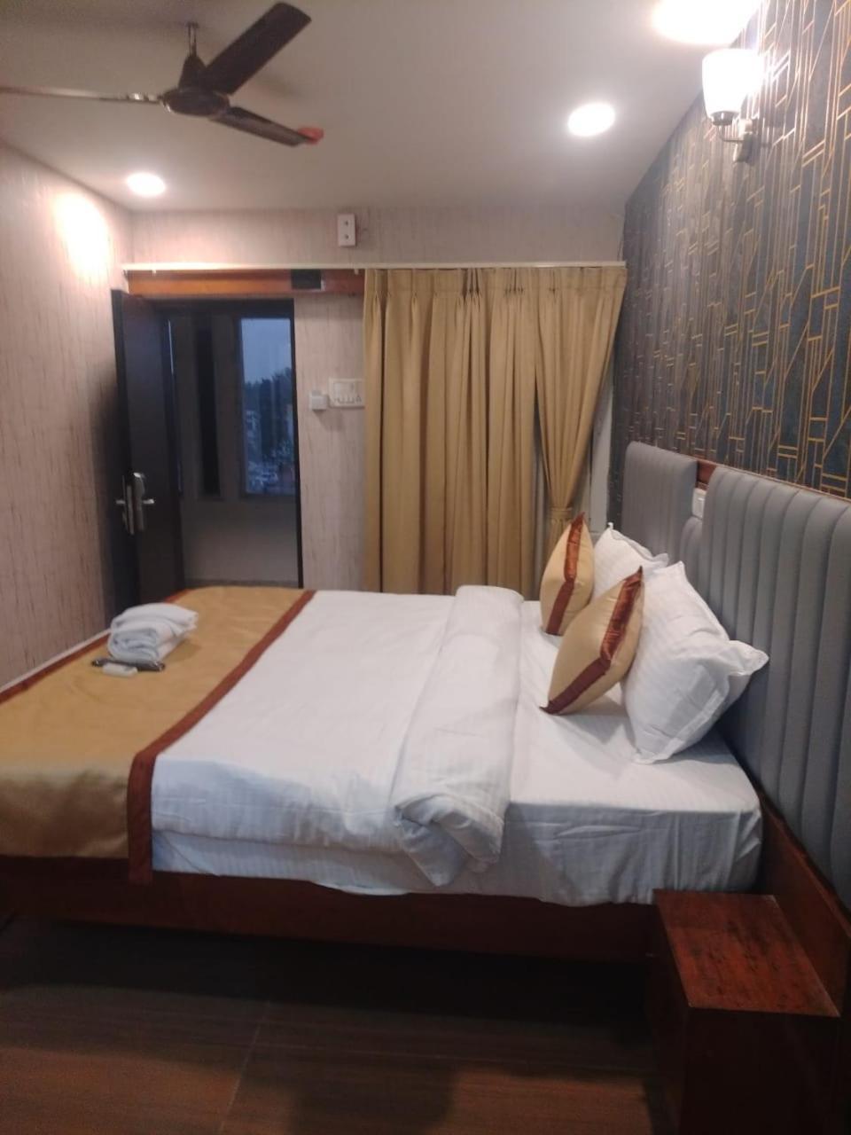 Hotel Stalwart Jajati Bhubaneswar Buitenkant foto